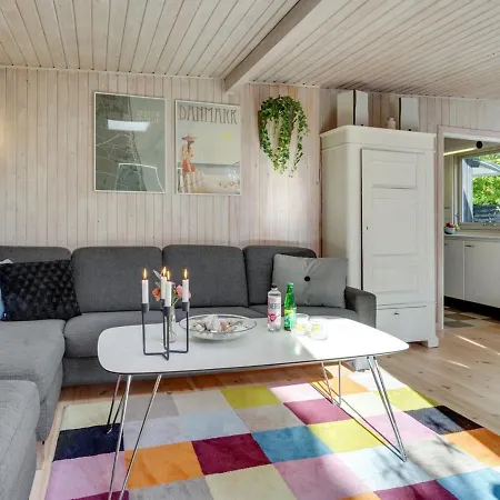 Holiday home Anskje - 350m From The Sea In Ne Jutland By Interhome Hadsund